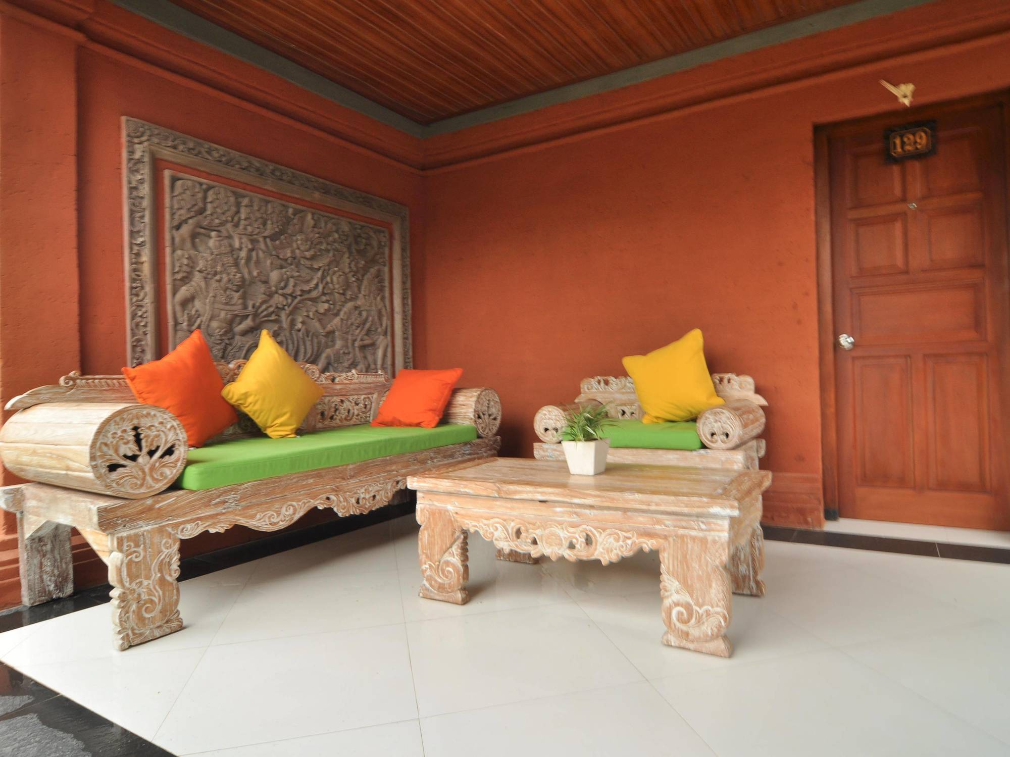 Inna Sindhu Hotel&resort Hotel